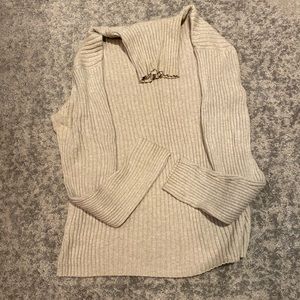 Gap men’s tan turtle neck